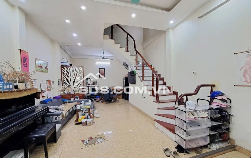 Cực hiếm nhà đẹp dân xây 9 Tỷ Vũ Tông Phan Thanh xuân